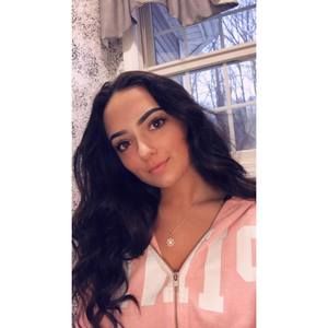 Meet your Posher, Danielle